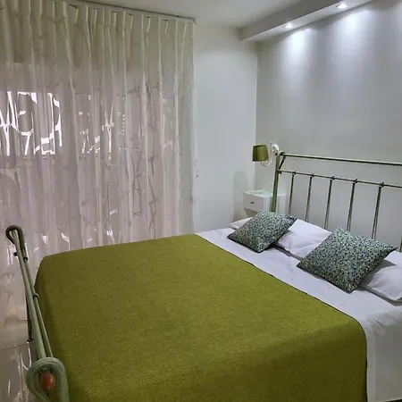 Megara House Apartament